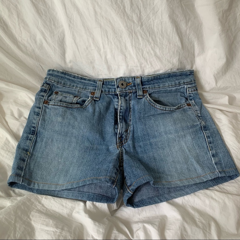 LEVIS denim shorts